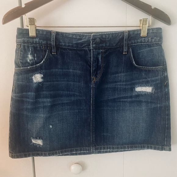 LOFT Denim Mini Skirt for Casual Night Out - Picture 1 of 4